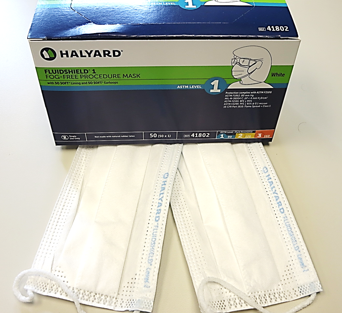 41802 Halyard® Fluidshield® ASTM Level 1 Fog-Free Pleated Procedure Masks w/ So-Soft Technology